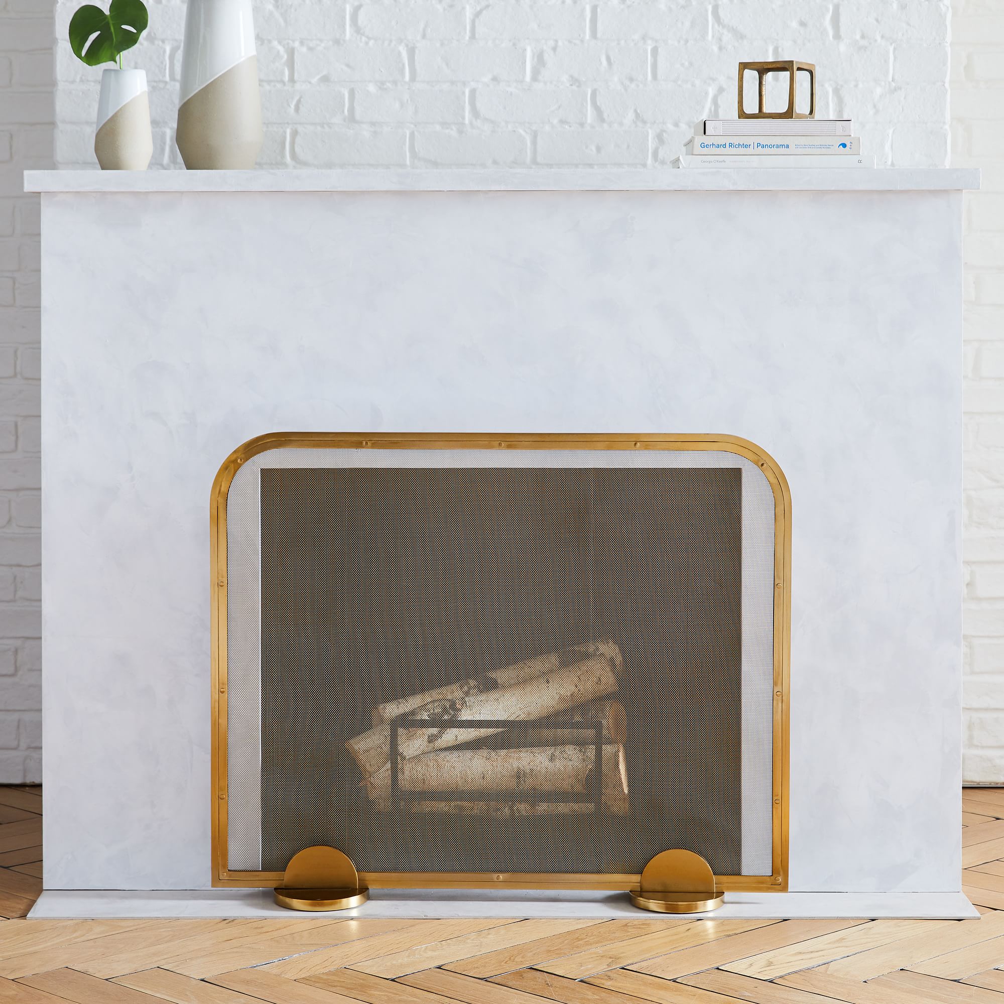 Deco Metal Fireplace Screen