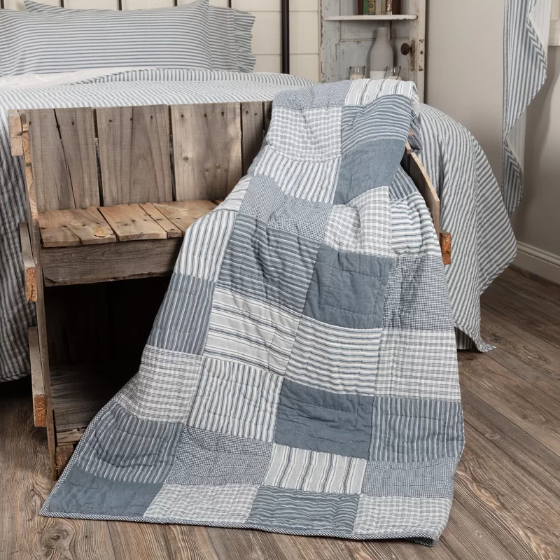 Surikova Handmade Throw Blanket