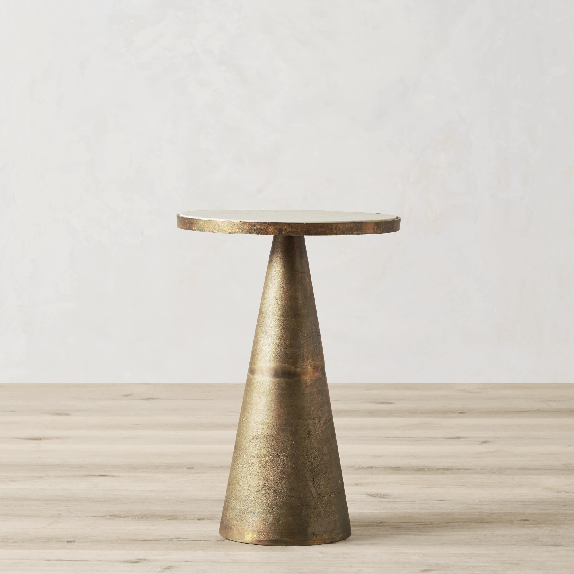 Lark Accent Table